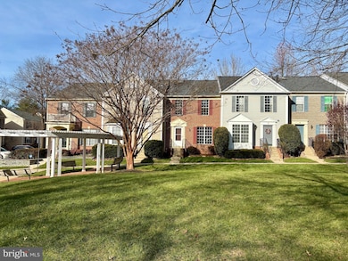 7 Cottage Field Ct, Germantown, MD 20874 - photo 4