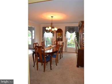 574 Croasdale Dr, Langhorne, PA 19047 - photo 6