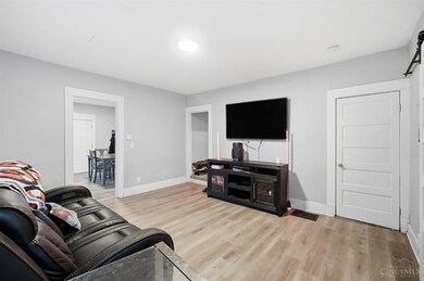 718 Elwood St, Middletown, OH 45042 - photo 5