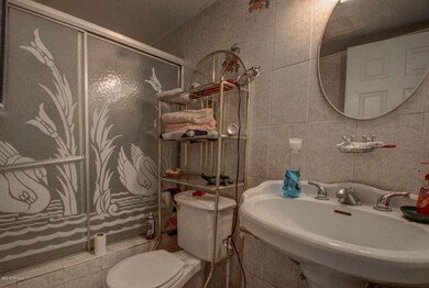 2047 N 55th Ave, Phoenix, AZ 85035 - photo 7