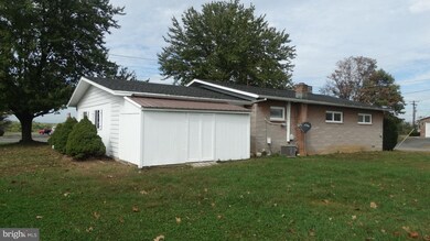 806 S Washington St, Greencastle, PA 17225 - photo 6