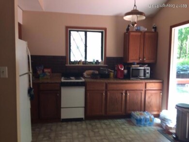 197 Shenkel Rd, Effort, PA 18330 - photo 4