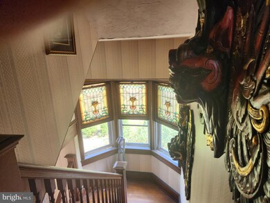 18 East Ave, Swedesboro, NJ 08085 - photo 5