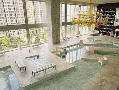 Icon Brickell Tower 2 unit BAY407, Miami, FL 33131 - photo 6