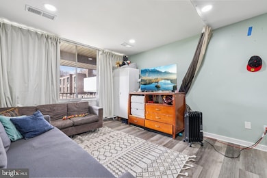 7969 Riggs Rd unit 9, Hyattsville, MD 20783 - photo 6