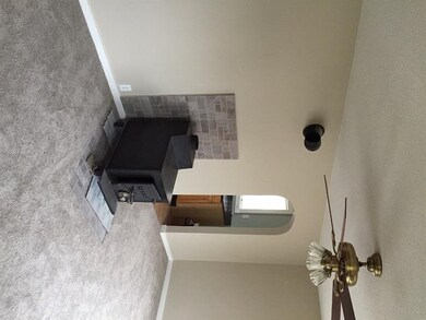 405 W 2nd St, Sheridan, IN 46069 - photo 3