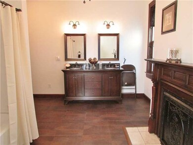 Master Bath/Spa.