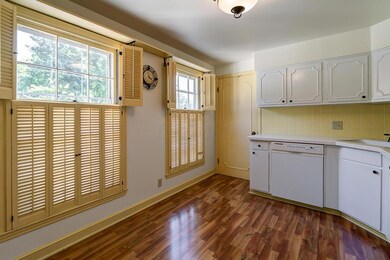 1631_Roxbury_-_B7-10