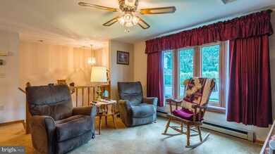 109 N 4th St, Womelsdorf, PA 19567 - photo 3