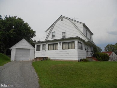 5564 Oakland Rd, Halethorpe, MD 21227 - photo 3