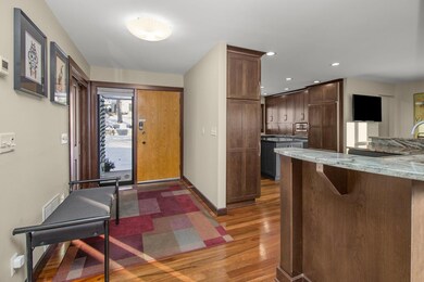 139 Otis Ave, Saint Paul, MN 55104 - photo 4