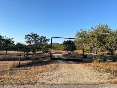 218 Ranch Circle Dr, Kendalia, TX 78027 - photo 7