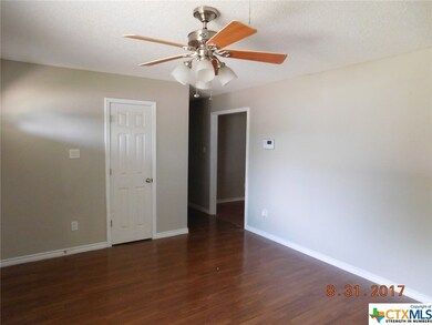 1108 S 27th St, Copperas Cove, TX 76522 - photo 4
