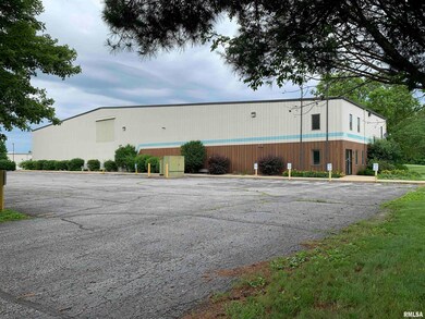 400 Capitol Way, Jacksonville, IL 62650 - photo 7