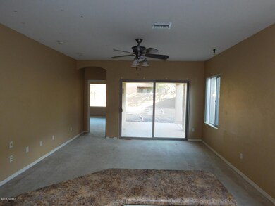 022-196387 Living Room
