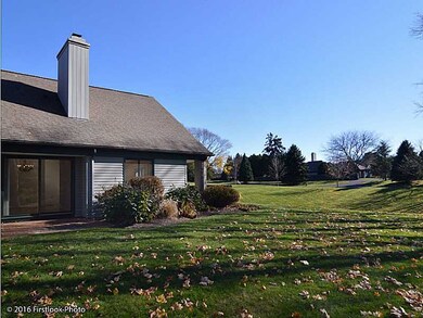 17 Shadow Farm Way unit 17, Wakefield, RI 02879 - photo 2