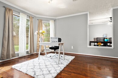 8534 Pine Falls Dr, Houston, TX 77095 - photo 6