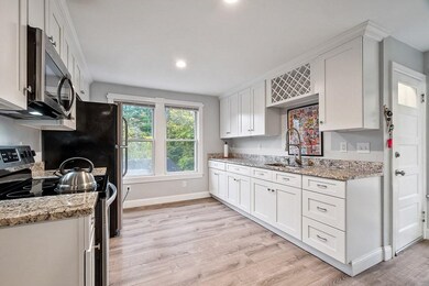 624 Hildreth St, Dracut, MA 01826 - photo 6