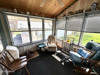 306 E Penn St, Muncy, PA 17756 - photo 6