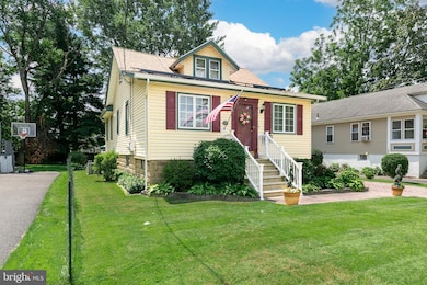 214 E Park Ave, Maple Shade, NJ 08052 - photo 2