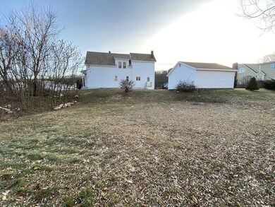 101 Bartholomew St, Peabody, MA 01960 - photo 6