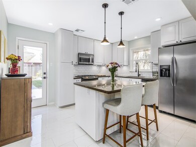 4601 Michaux St, Houston, TX 77009 - photo 7