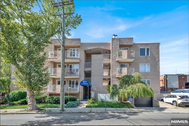 105 State St unit 1B, Hackensack, NJ 07601 - photo 2