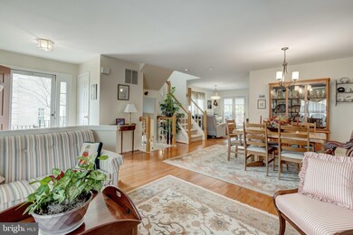 11911 Thurloe Dr, Lutherville Timonium, MD 21093 - photo 5