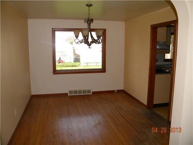 656 Treichler St, North Tonawanda, NY 14120 - photo 6