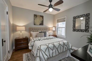 836 Greenview Ave, Des Plaines, IL 60016 - photo 3