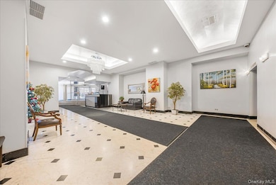 Silver Towers unit 1411, Kew Gardens, NY 11415 - photo 4