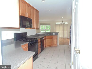 9715 Evening Bird Ln, Laurel, MD 20723 - photo 3