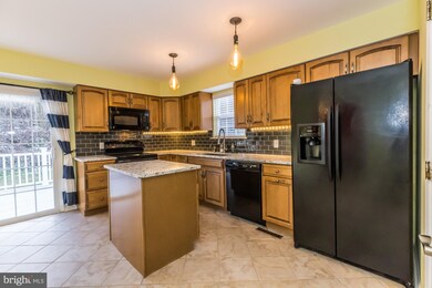 44 Lamberts Ln, Coatesville, PA 19320 - photo 4