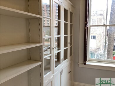 237 E Gordon St unit 2, Savannah, GA 31401 - photo 3