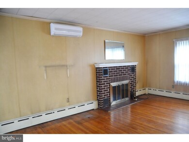 1994 W Point Pike, Lansdale, PA 19446 - photo 2