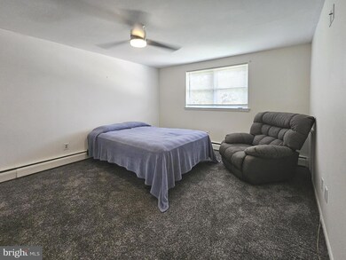 335 E Lancaster Ave unit D24, Downingtown, PA 19335 - photo 5
