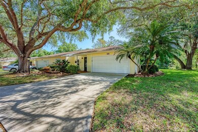 3933 Oakhurst Blvd unit 3012, Sarasota, FL 34233 - photo 3