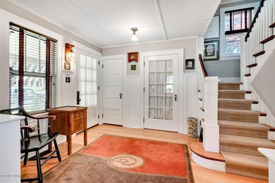 309 W Catharine St, Milford, PA 18337 - photo 3