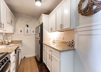 The Balmoral unit 410, Andover, MA 01810 - photo 5