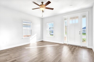 421 Alleyoak Lane-02
