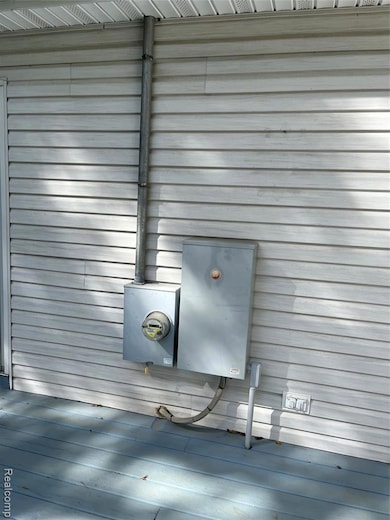 11441 Crampton Rd, Hillsdale, MI 49242 - photo 7