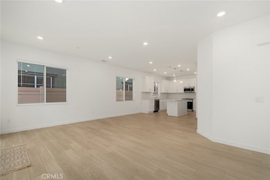 429 Willow Run Ln, Carson, CA 90745 - photo 5