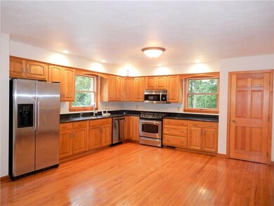 Kitchen 736 Valley View Rd