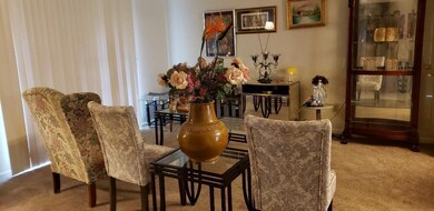 Living Rm