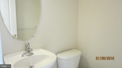 624 Cedar Spring St, Gaithersburg, MD 20877 - photo 6