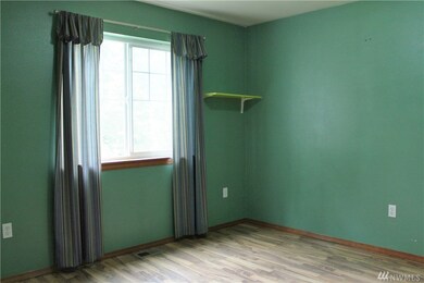 181 E Leffler Loop Rd, Grapeview, WA 98546 - photo 6