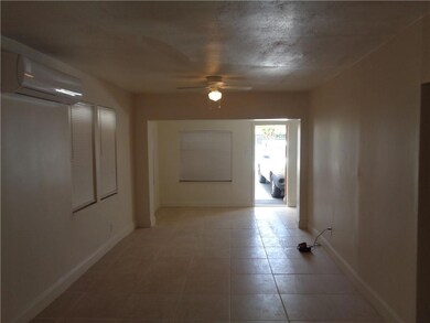 2206 Atlanta St unit 2, Hollywood, FL 33020 - photo 7