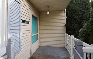 10008 Coldwater Rd, Flushing, MI 48433 - photo 3