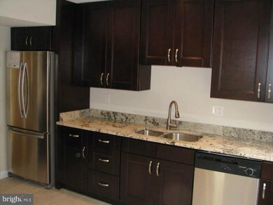 2200 Dawn Ln, Temple Hills, MD 20748 - photo 2