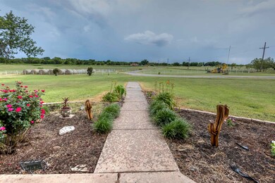 7071 Oklahoma 5, Waurika, OK 73573 - photo 4